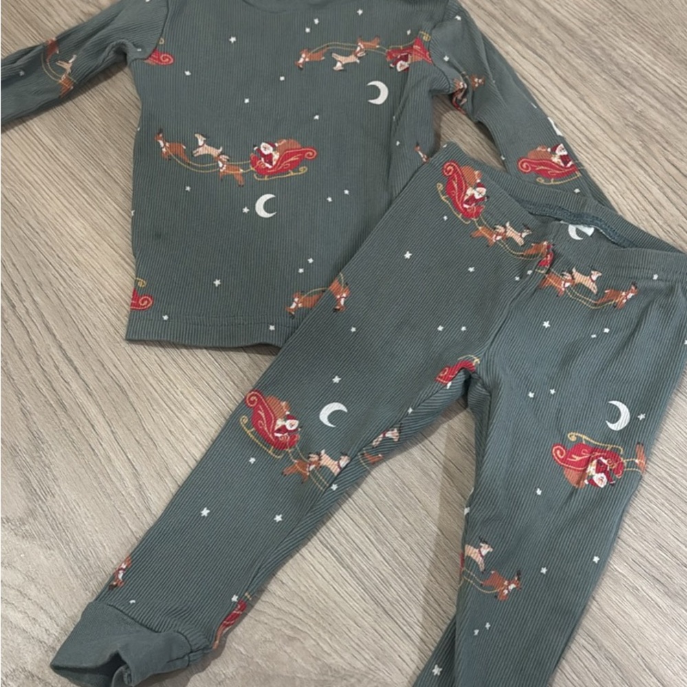 Carter's Green Pajama Set with Santa and Reindeer